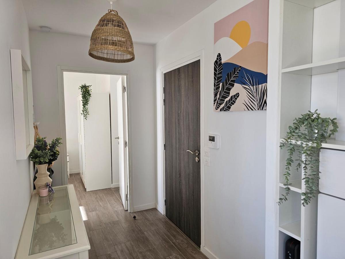 Lakeside Provence - Appartement 4 Etoiles Face Au Lac De Monteux Eksteriør billede