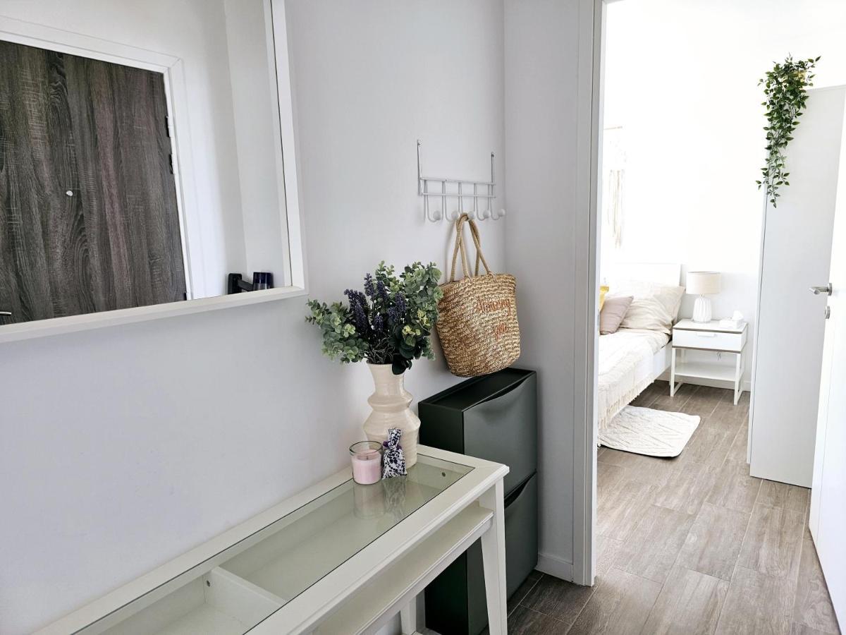 Lakeside Provence - Appartement 4 Etoiles Face Au Lac De Monteux Eksteriør billede